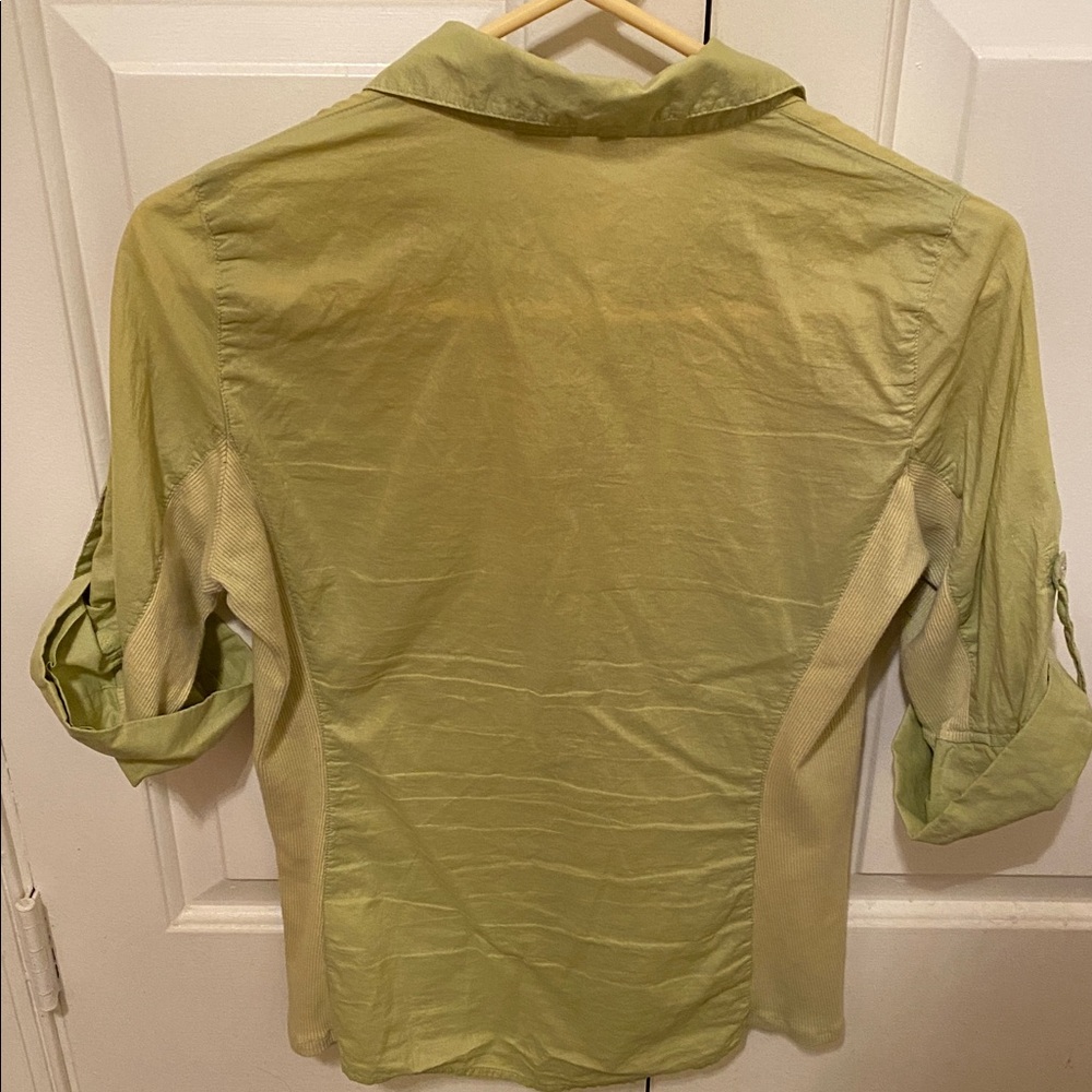Green Cotton Open Collared Button Down Blouse - image 3